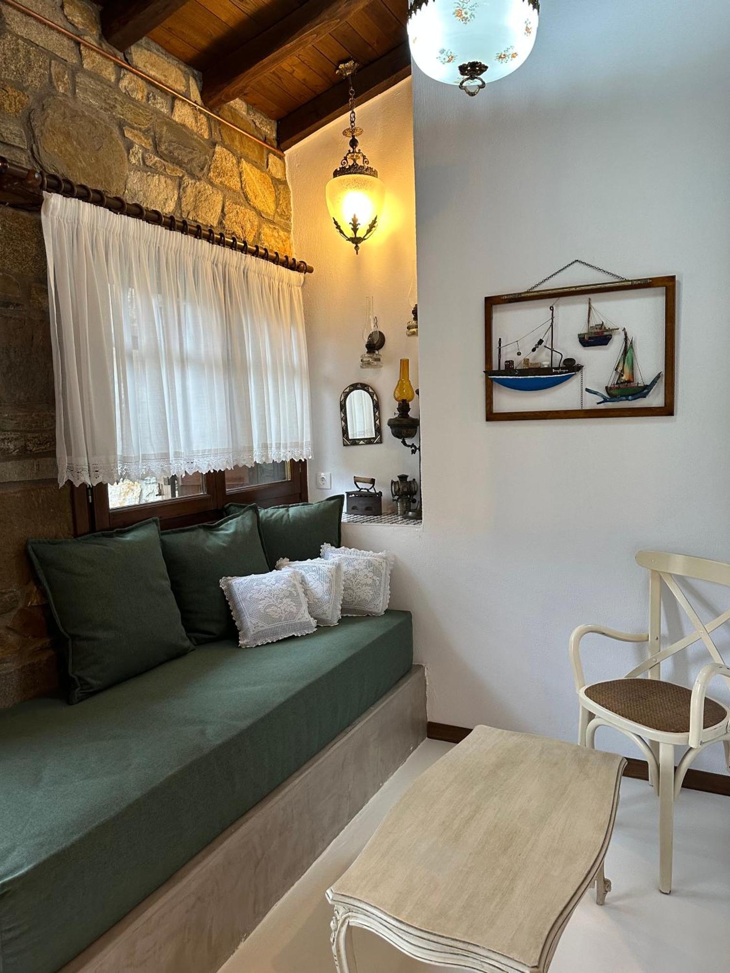 Ta Petrina Apartment Vourvourou Exterior photo